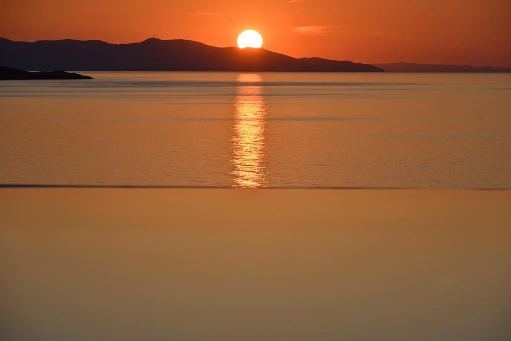 Mykonos Sea View Luxury Villa By Calypso Sunset Villas Mykonos Town エクステリア 写真